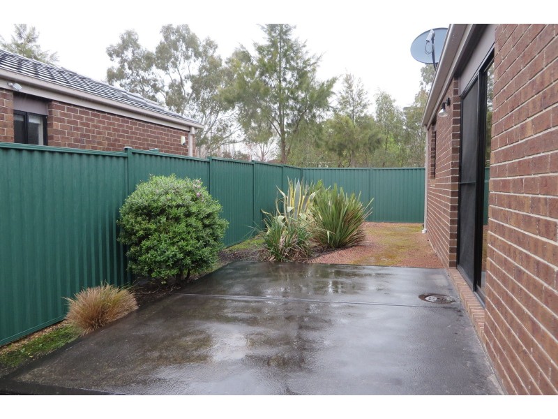 14 Coleridge Way, South Morang VIC 3752