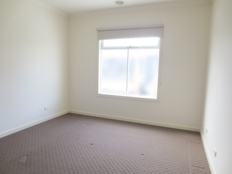 7 Snapdragon Street, South Morang VIC 3752