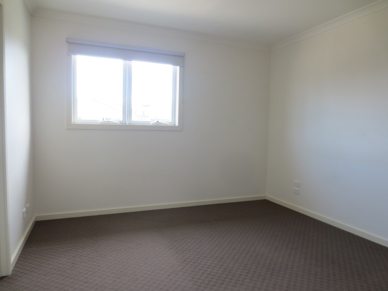 7 Snapdragon Street, South Morang VIC 3752