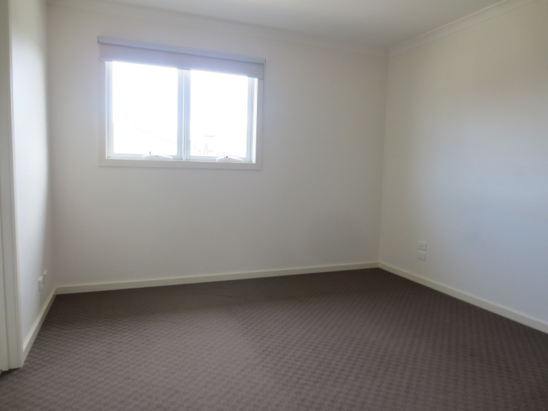 7 Snapdragon Street, South Morang VIC 3752