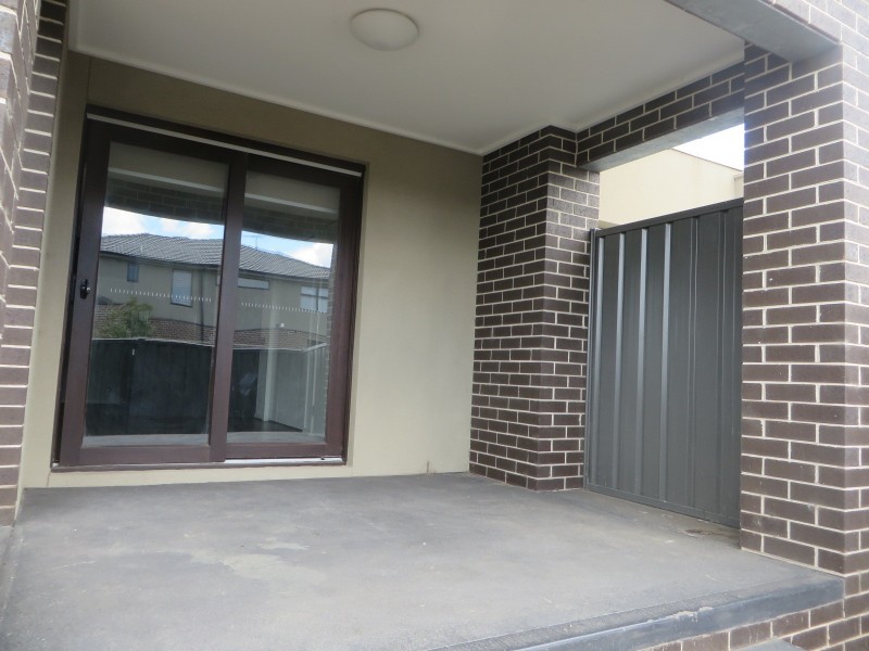10 Weerona Parkway, Wollert VIC 3750