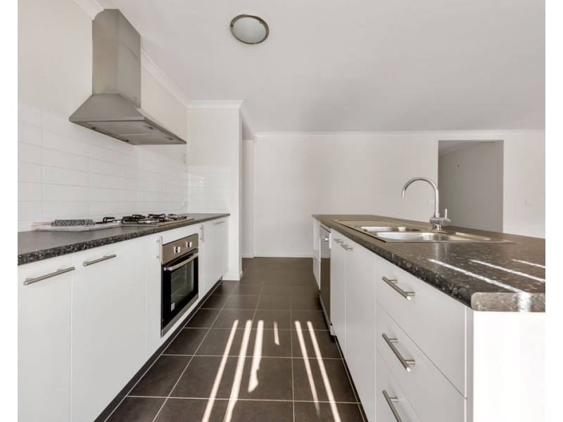 9 Kingview Place, Mernda VIC 3754