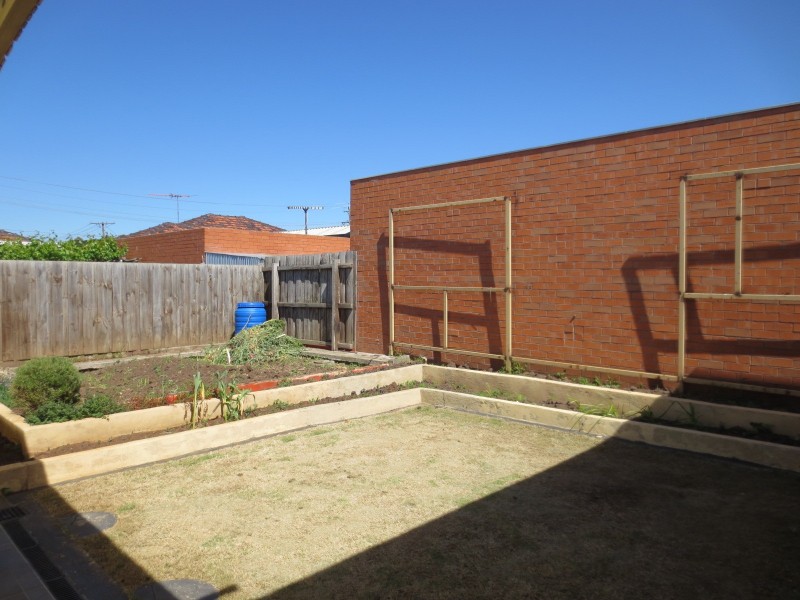 45 Kay Avenue, Lalor VIC 3075