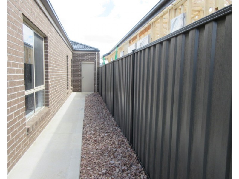 9 Ramicorn Way, Mernda VIC 3754