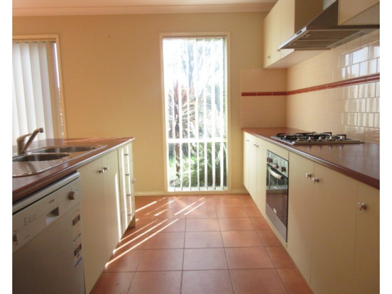 2 Province Grove, Doreen VIC 3754