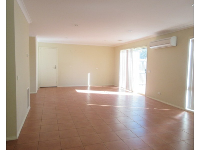 2 Province Grove, Doreen VIC 3754