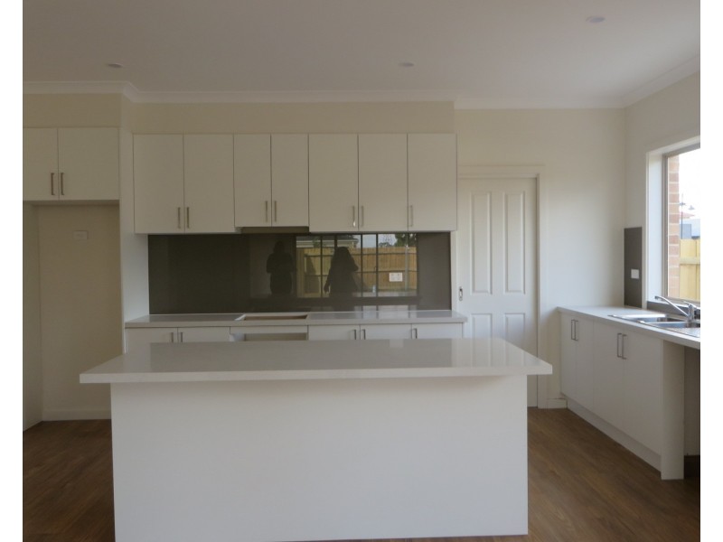 55 Grange Drive, South Morang VIC 3752