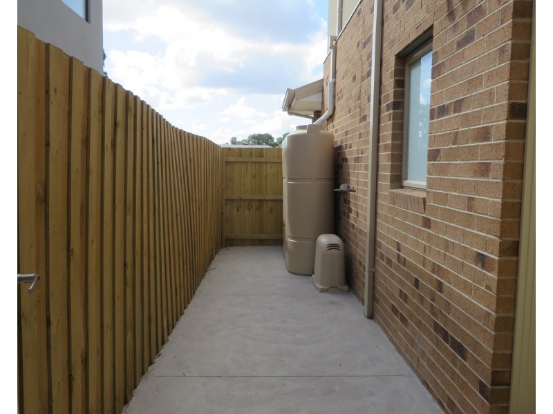 55 Grange Drive, South Morang VIC 3752