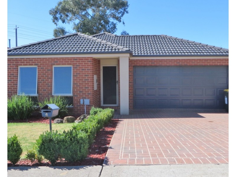 4 Camden Close, South Morang VIC 3752