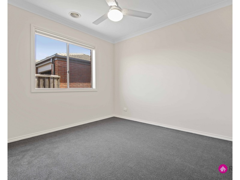 4 Alice Way, Tarneit VIC 3029