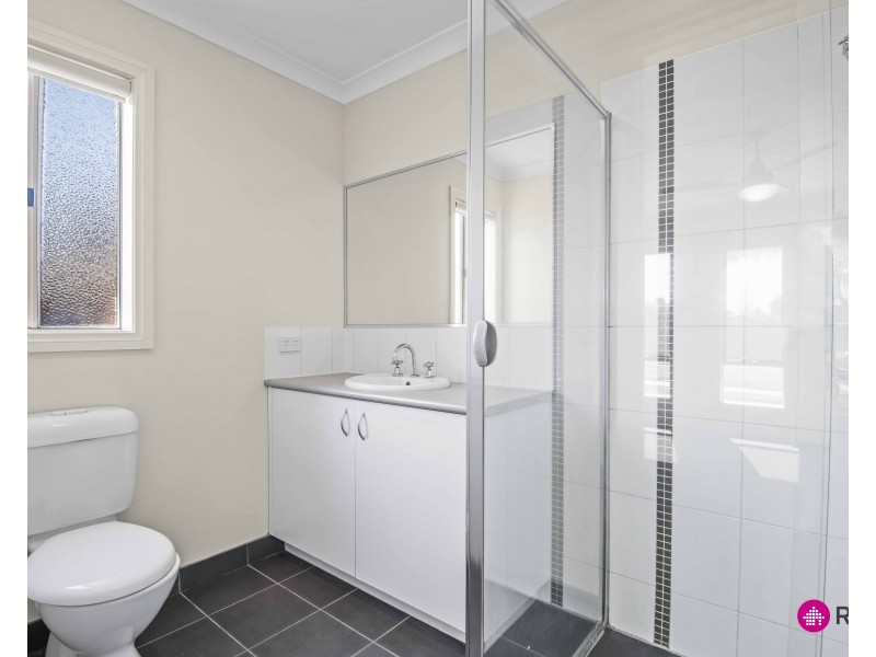 4 Alice Way, Tarneit VIC 3029