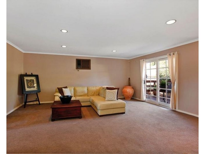 51 Arthur Phillip Way, Mill Park VIC 3082