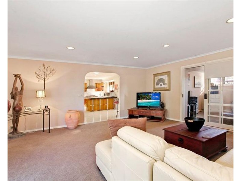 51 Arthur Phillip Way, Mill Park VIC 3082