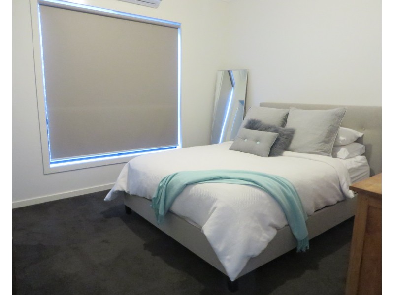 9 Witchazel Drive, South Morang VIC 3752