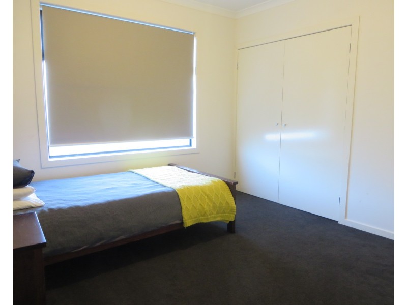 9 Witchazel Drive, South Morang VIC 3752