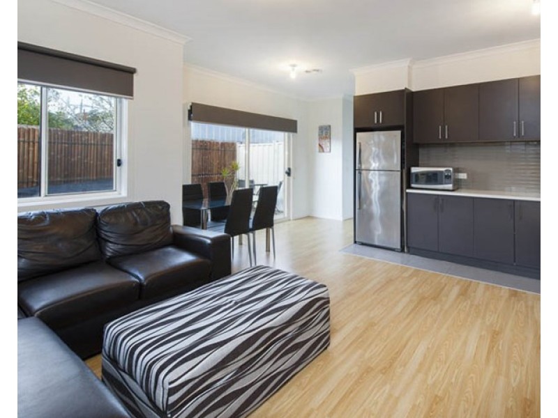25 Ash Street, Lalor VIC 3075