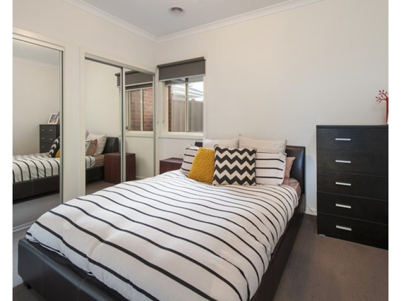 25 Ash Street, Lalor VIC 3075