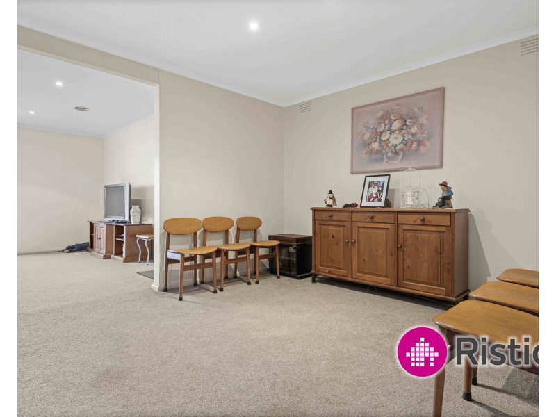 17 Park Street, Epping VIC 3076
