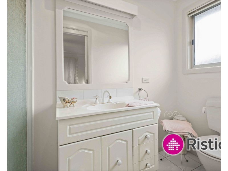 17 Park Street, Epping VIC 3076