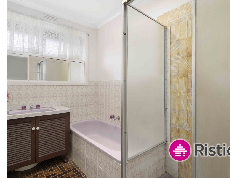 17 Park Street, Epping VIC 3076