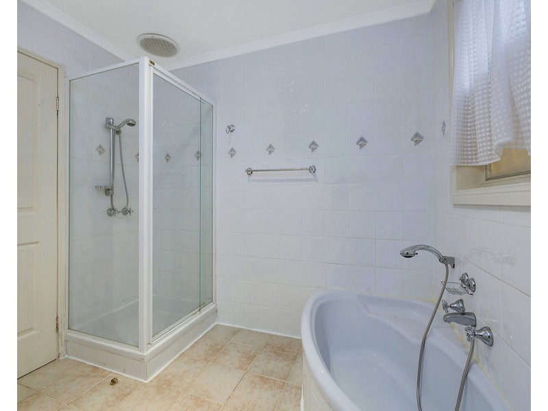 3 Ventnor Crescent, Coolaroo VIC 3048