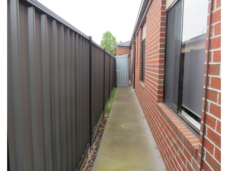 18 McCubbin Way, Mernda VIC 3754