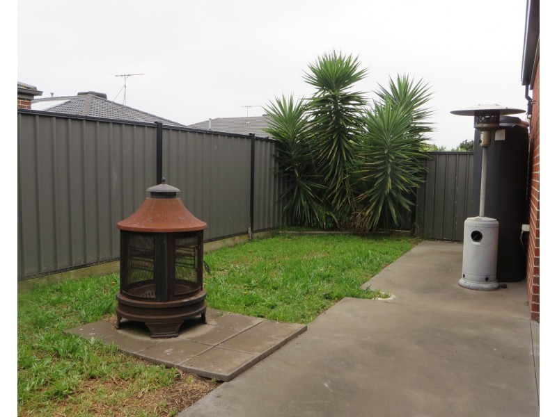18 McCubbin Way, Mernda VIC 3754