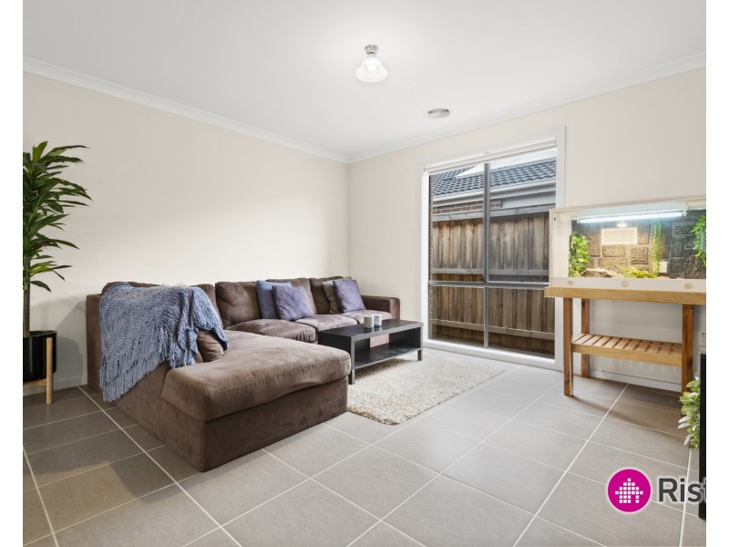 16 Cotswold Way, Mernda VIC 3754