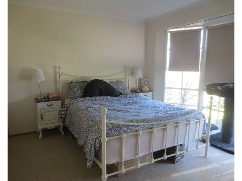 1/122 McDonalds Road, Epping VIC 3076
