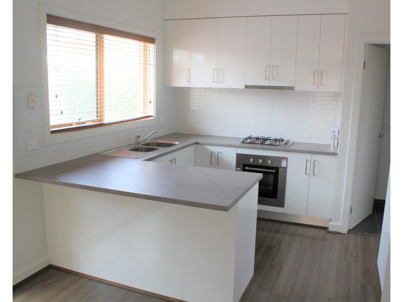 3/5 Crevelli Street, Reservoir VIC 3073