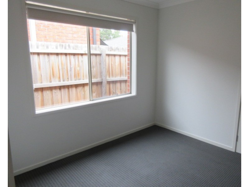 16 Endurance Street, Doreen VIC 3754