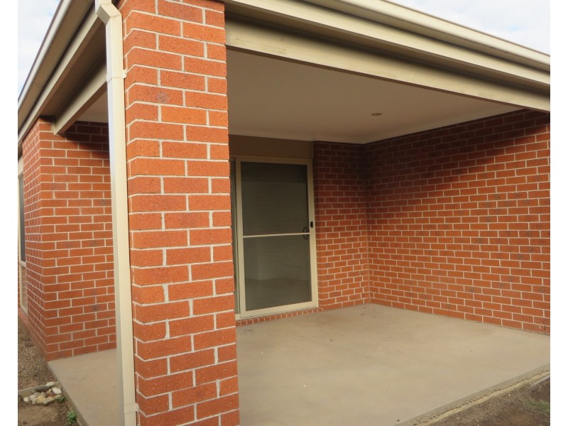 16 Endurance Street, Doreen VIC 3754