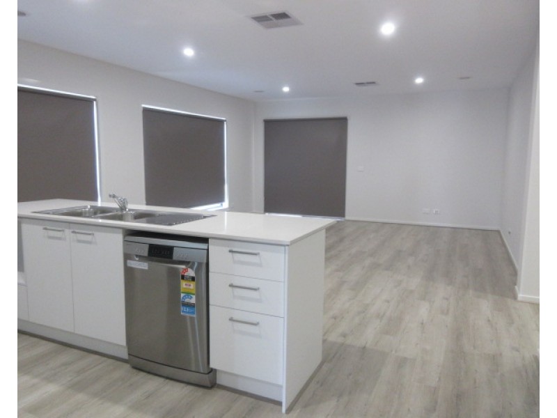 62 Springbank Road, Wollert VIC 3750