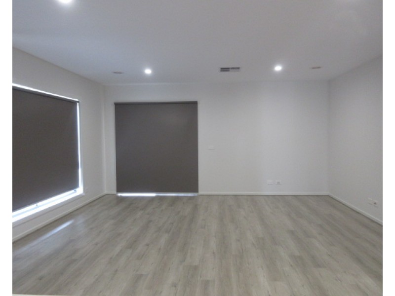 62 Springbank Road, Wollert VIC 3750