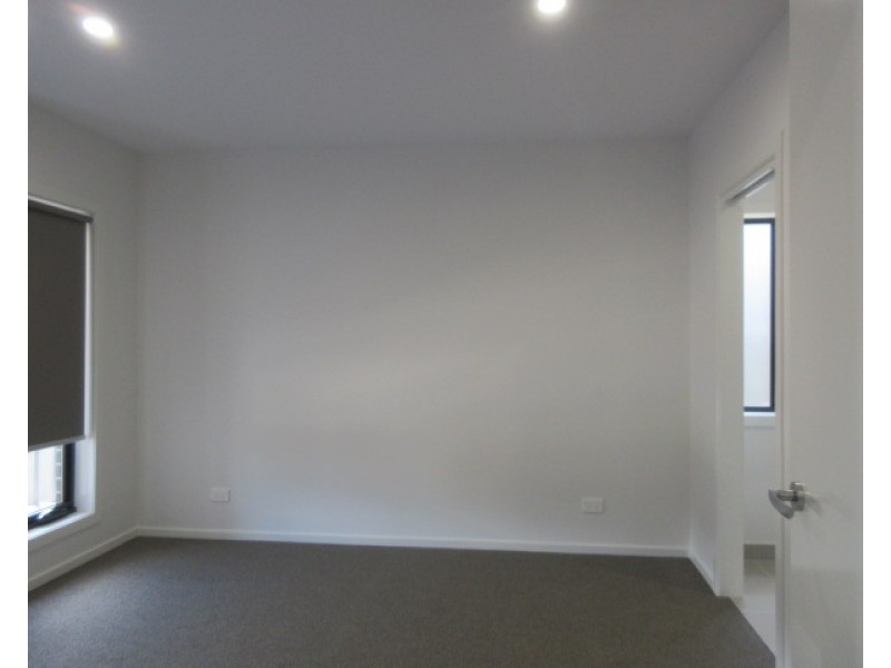 62 Springbank Road, Wollert VIC 3750