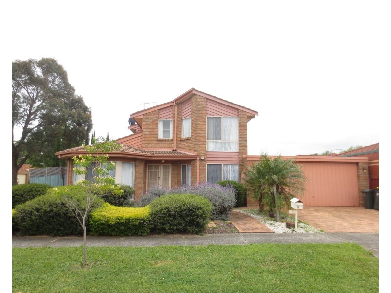2 Allwyn Crescent, Mill Park VIC 3082