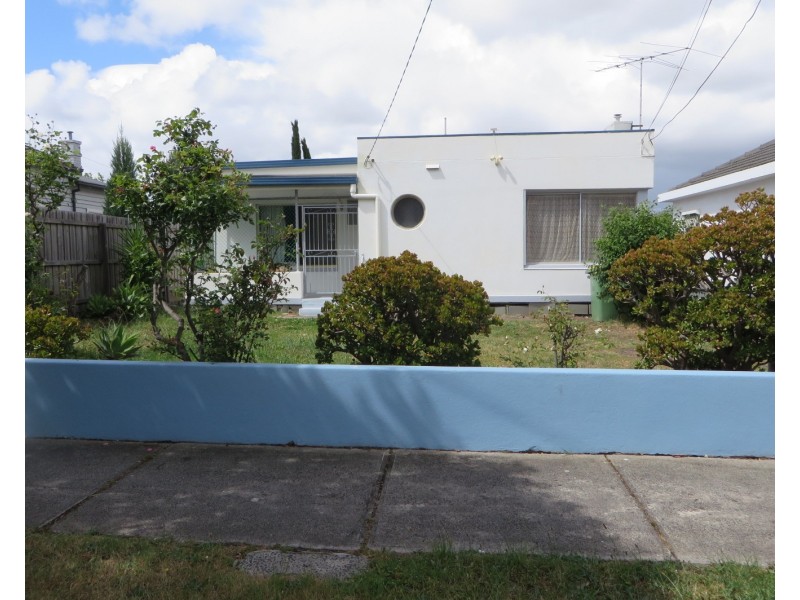 31 Barton Street, Reservoir VIC 3073