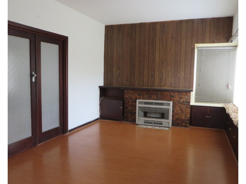 31 Barton Street, Reservoir VIC 3073