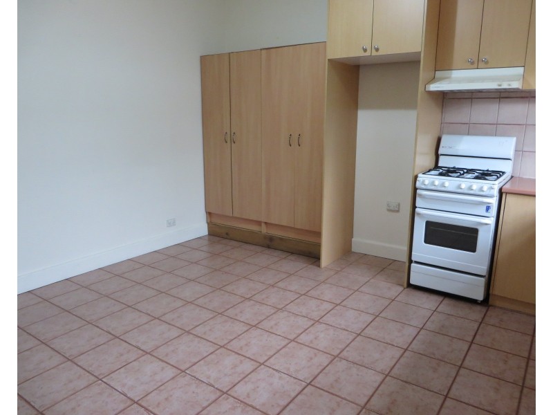 5A Cheddar Road, Reservoir VIC 3073