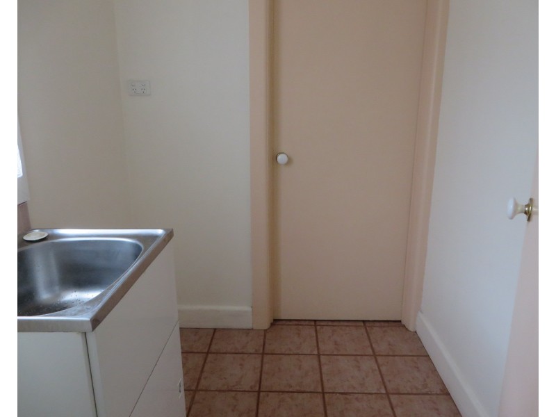 5A Cheddar Road, Reservoir VIC 3073