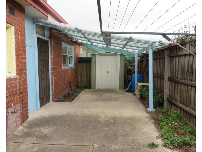 5A Cheddar Road, Reservoir VIC 3073