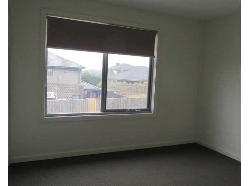 5/13 Blainey Cresent, Epping VIC 3076
