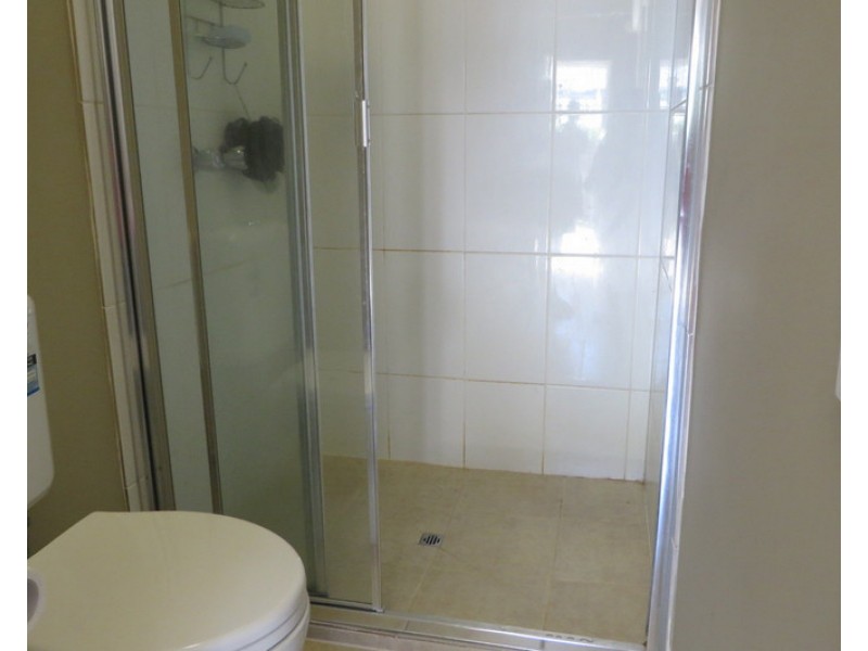 Room 8/96 Dunne Street, Kingsbury VIC 3083