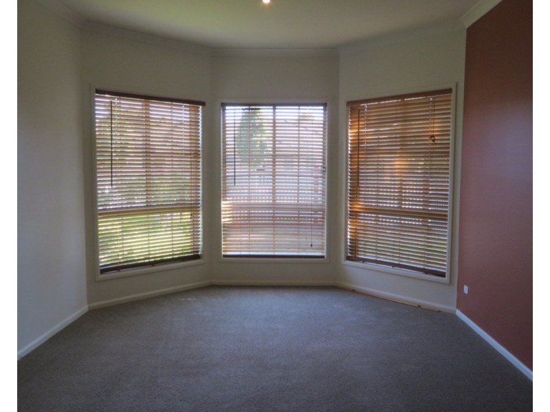 14 Kylemore Drive, South Morang VIC 3752