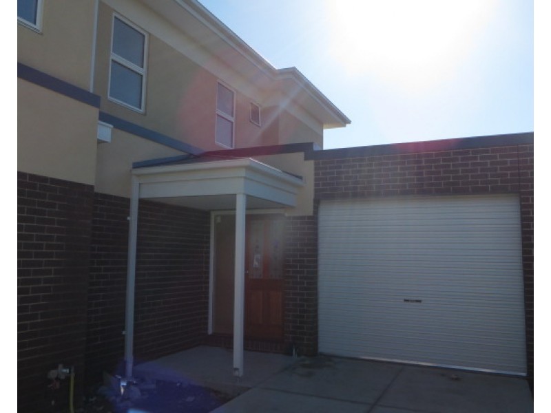 3/32 Maxwell Street, Lalor VIC 3075