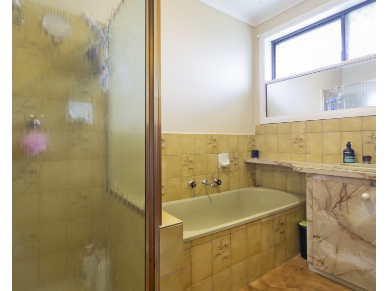 7 Wodonga Crescent, Thomastown VIC 3074