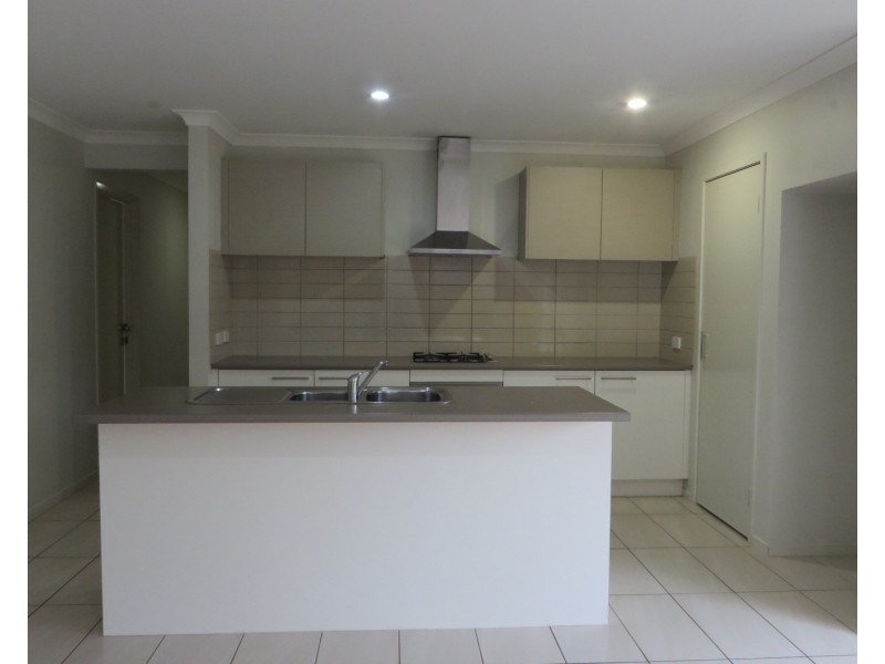 4 Port Road, Doreen VIC 3754