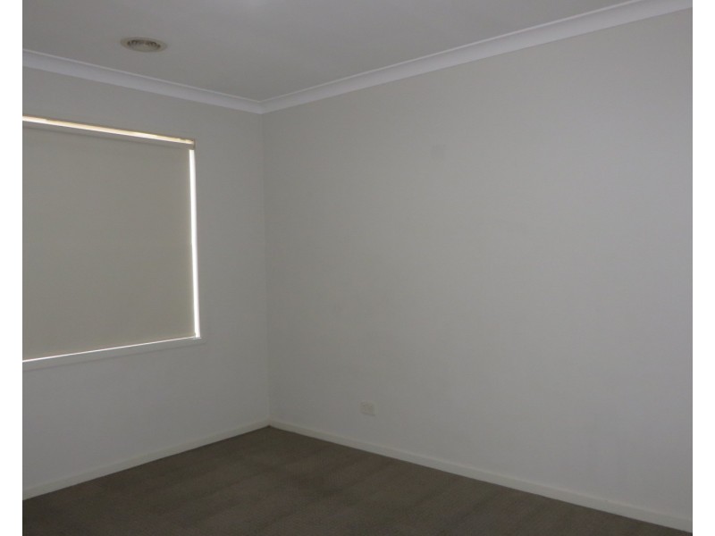 4 Port Road, Doreen VIC 3754