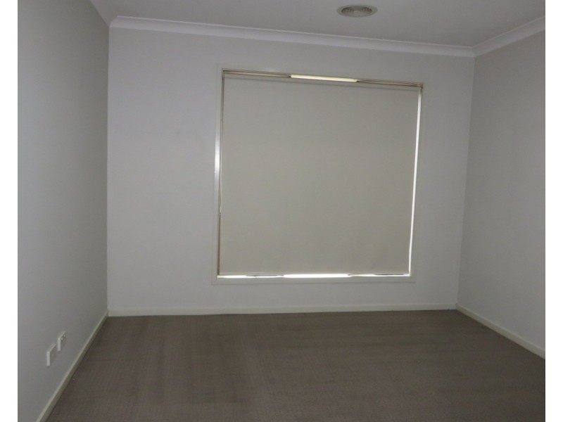 4 Port Road, Doreen VIC 3754