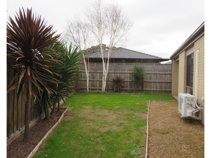 4 Port Road, Doreen VIC 3754